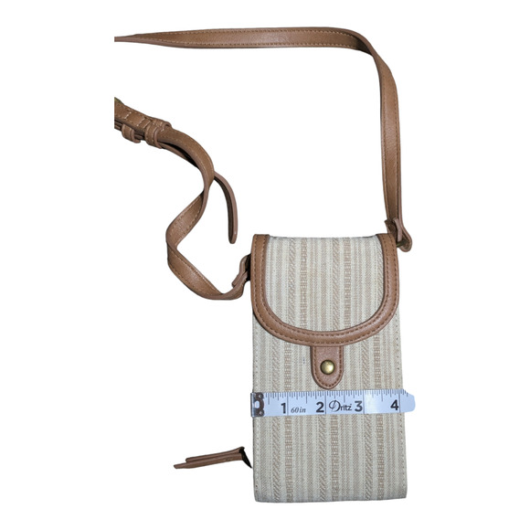 Maurices - Crossbody - Purse/Wallet - Tan/Brown - Adjustable Strap- Lots of Room - Picture 3 of 11